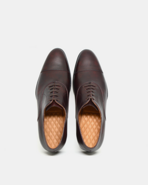 Outlet - Richard - Museum Oxblood - City