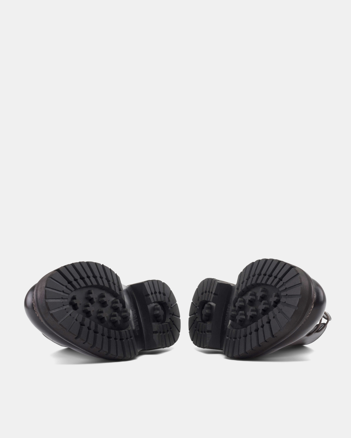 Brown Chukka Commando - 675