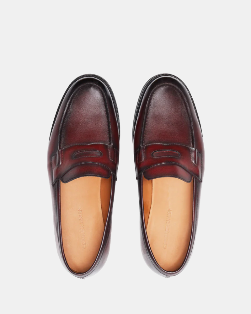 Burgundy on sale color loafers