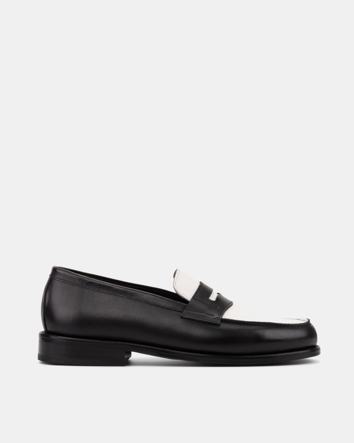 Henry Black &amp; White Penny Loafer - 144